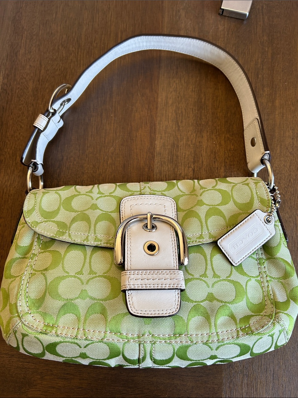 Rare Coach Lime Signature Canvas Shoulder soho Y2K Bag with White Trim near mint